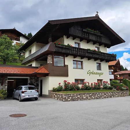 アパート Haus Gruenanger